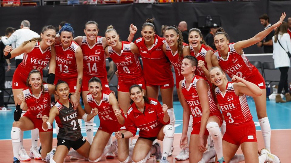 Filenin Sultanları gruptan çıkmayı garantiledi